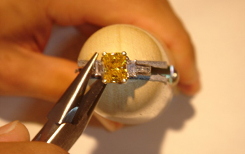 jewelryrepairwhileyouwait